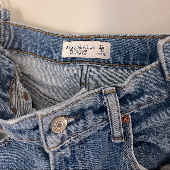 ✨RARE✨ Abercrombie | 90s Straight Ultra High Rise - Picture 2 of 9